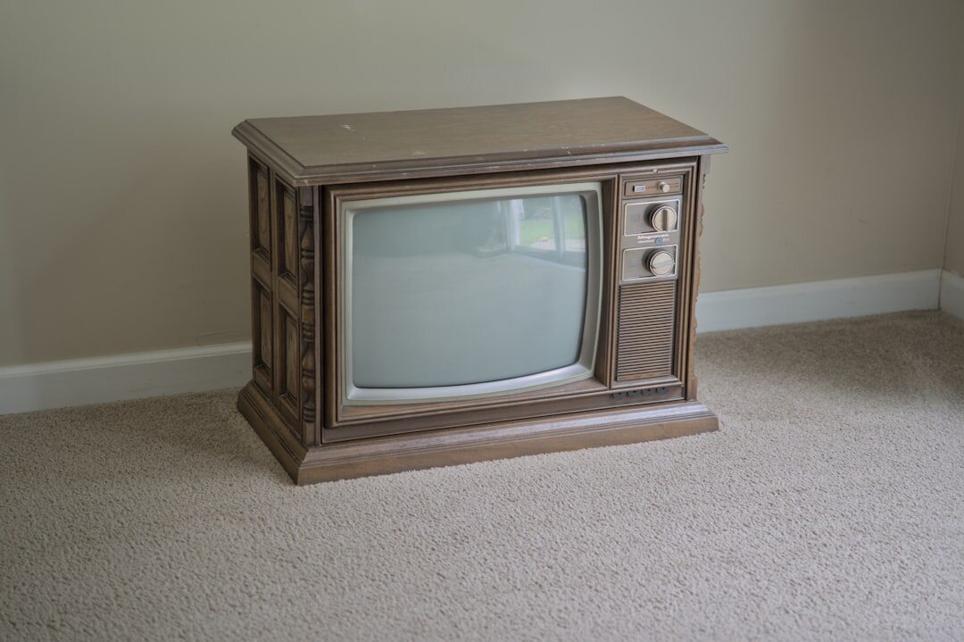 1970s color tv ad