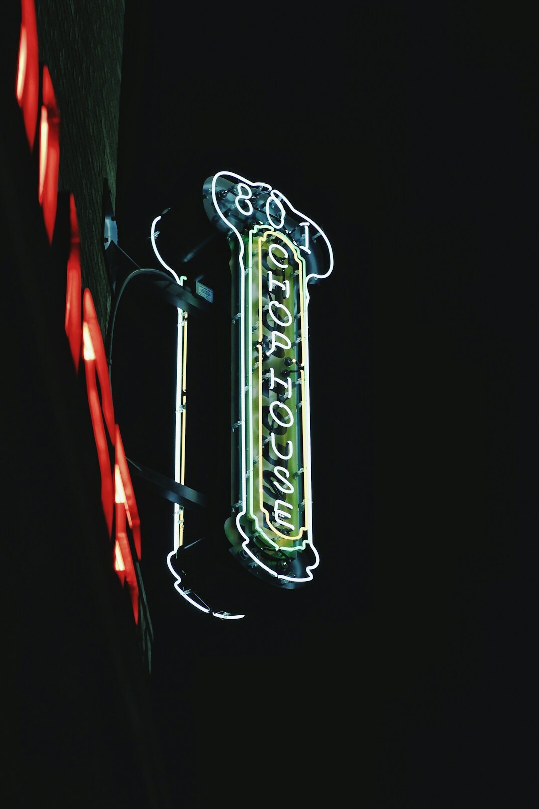 1980s neon ad